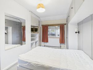 Photo 16- click for photo gallery